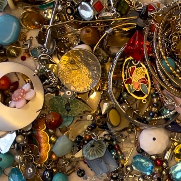 Meet your Posher, Sarah - Picture 3 of 3